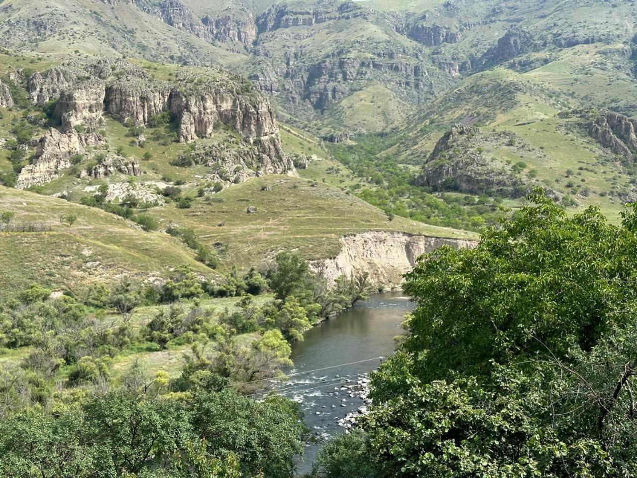 Hotel-Gvala Vardzia  Extérieur photo